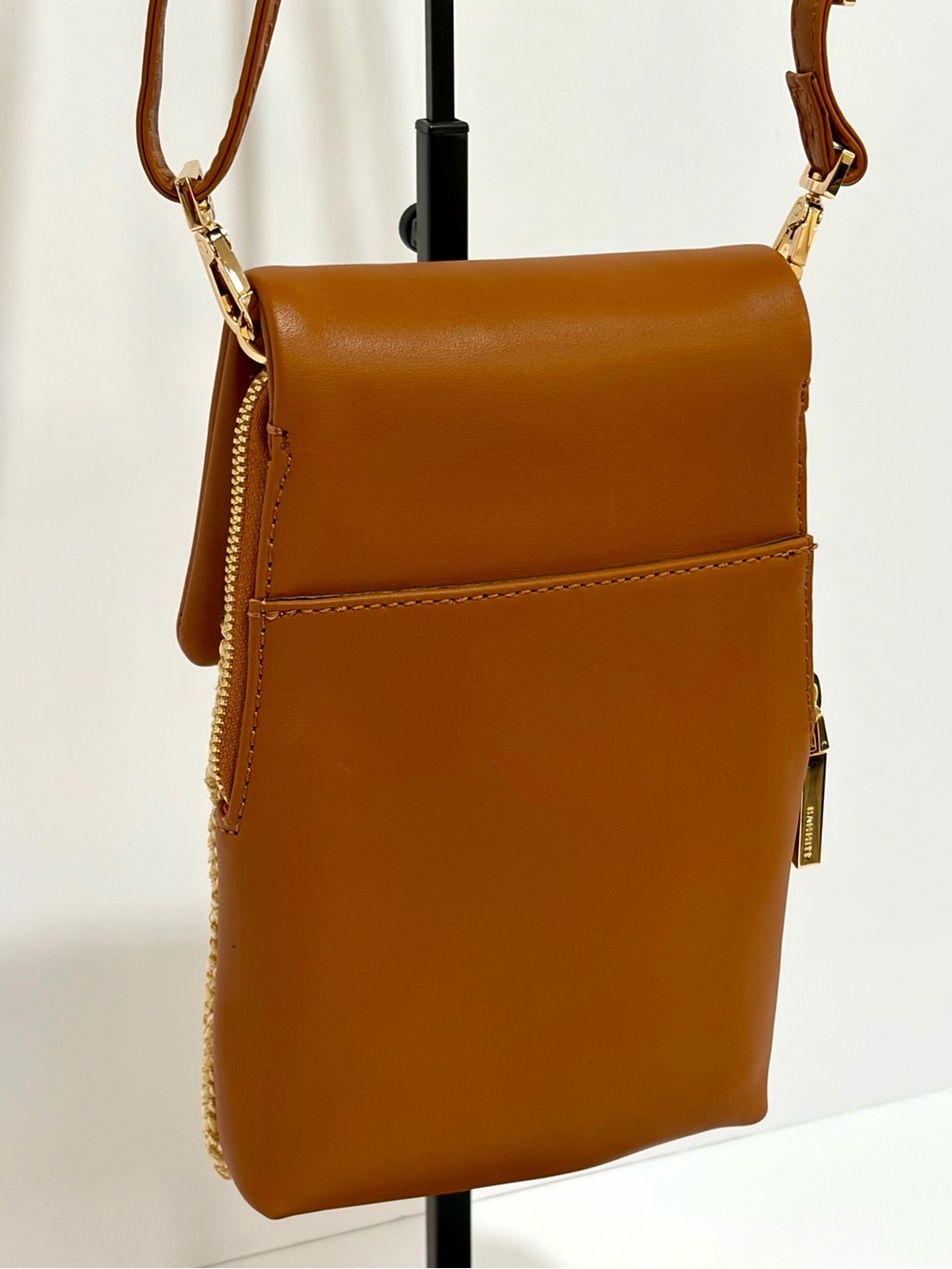 Hammitt VIP Mobile Crossbody Bag In Cocoa Raffia With Shiny Gold Hardware NWOT - Picture 6 of 15